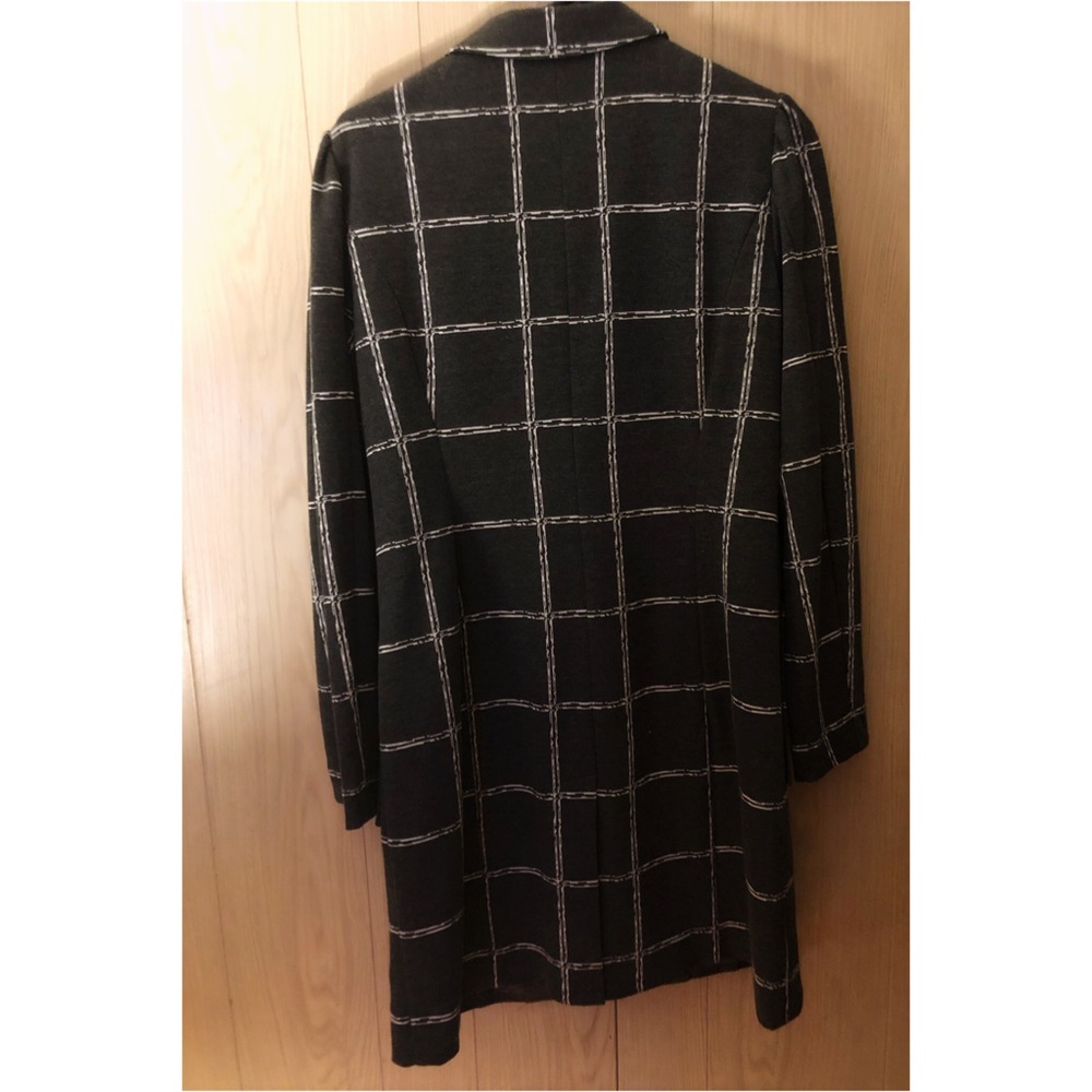 Coat - Picture 2 of 2